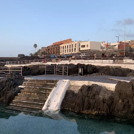 דירה El Caleton,